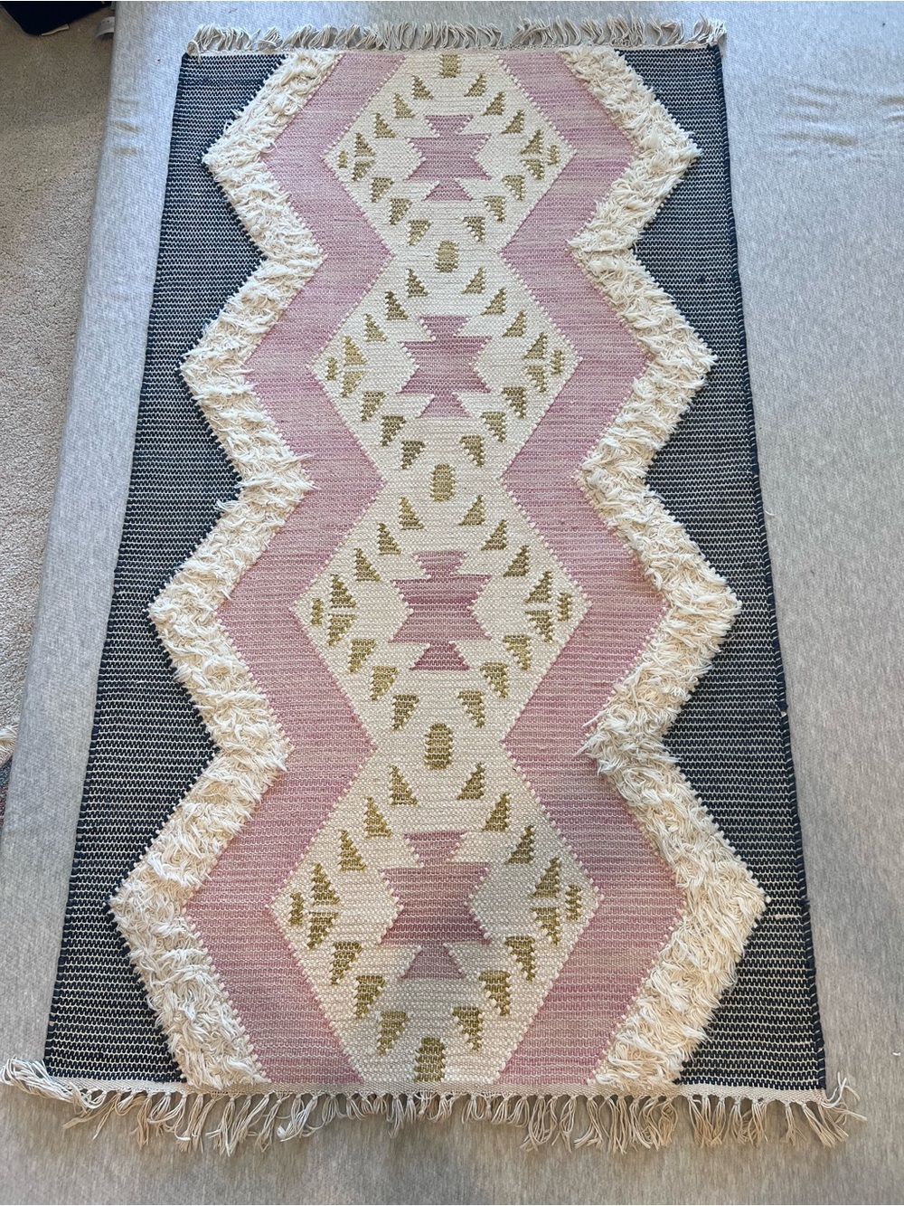 Novogratz 3x5  Indio area rug